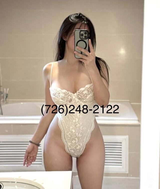 🎀 (WALK-IN )Welcome 💋🚿🛁VICKY’S Health SPA🛁 📞(726)248-2122 Relaxation +Table Shower.🏧💋2525 NE Loop  410 San Antonio Texas 7821