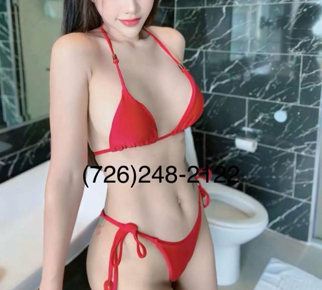 💋🎀 (WALK-IN )Welcome 💋🚿🛁VICKY’S Health SPA🛁 📞(726)248-2122 Relaxation +Table Shower.🏧💋2525 NE Loop  410 San Antonio Texas 782