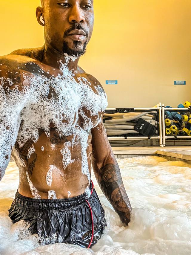 💪🏾❤️‍🔥Newly certified black masseuse 💆🧖‍♀️🔥The most handsome man in the city 🔥if you can have fun with 8 🍆 ✨Incall/ outcall o