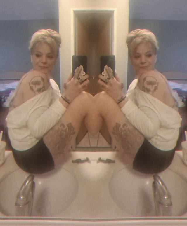 Tease2please
