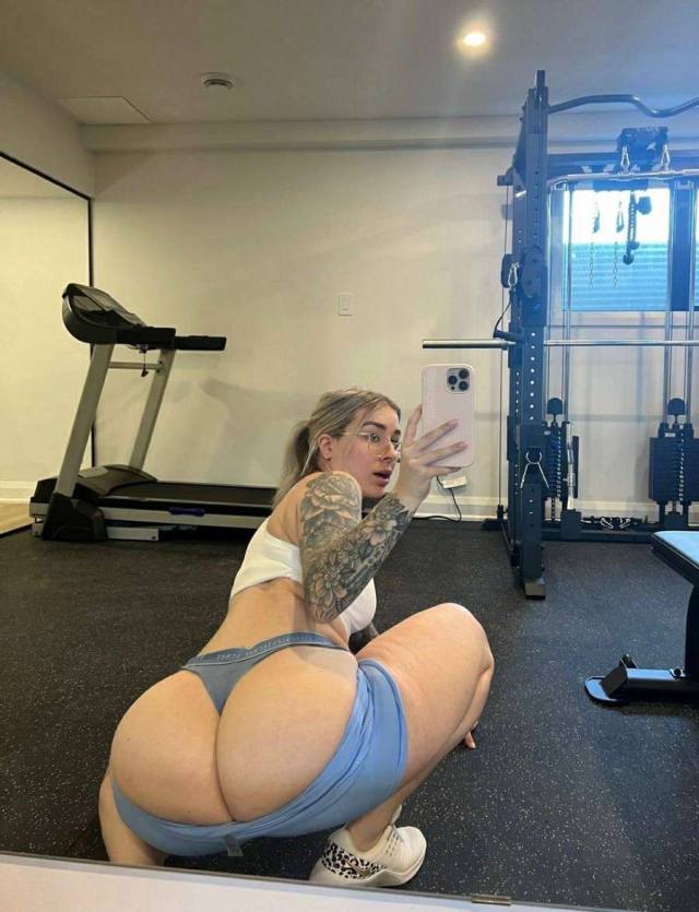 BETTER THAN YOUR PARTNER😩🍆🍑💦💦💦