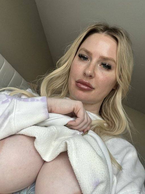 🍑🤤Come oil me up let’s have a wonderful wet time together baby at a good rate,payment in person 