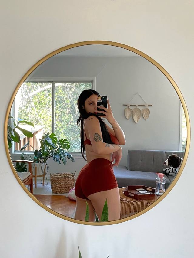 Available 4 hookup🍑💦 CASH💵 Both In and out service Contact : +1 219-777-7481  TELEGRAM: @Baby_Sophia22 VERIFIED REAL ESCORT