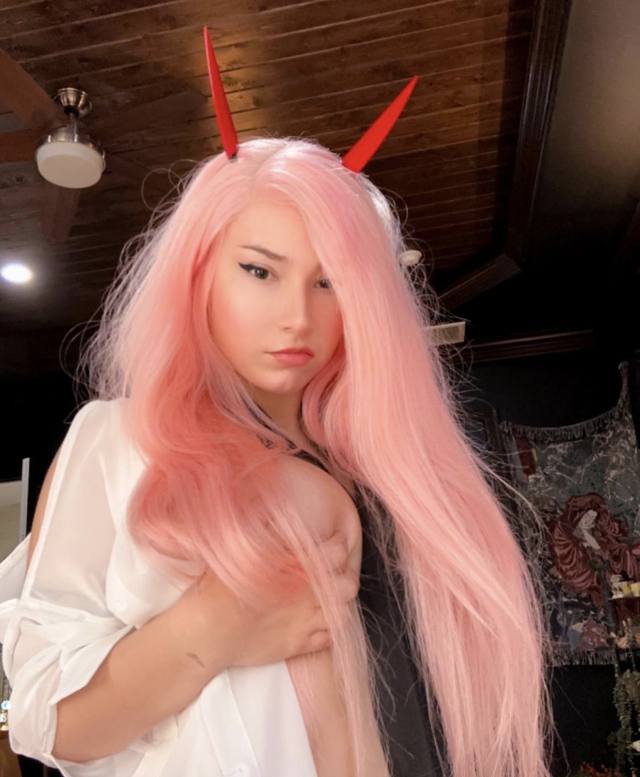 Juicy🐱 🍆💦🍑