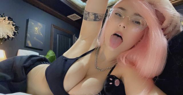 Yummykate 🍆💦👅🍑