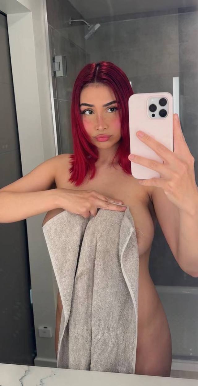 Voluptuous 🥶 Lush 🫢 Erotic 😻